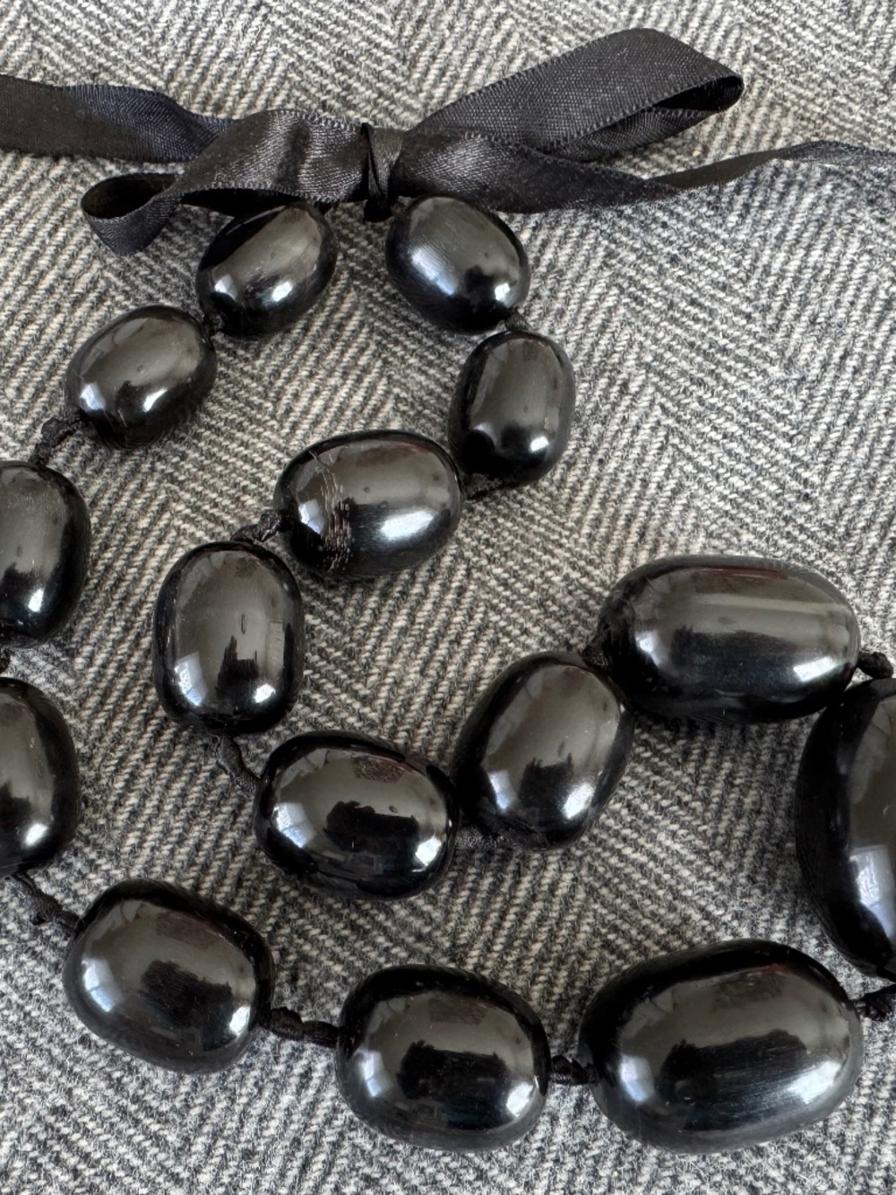 ROOST, BLACK HORN CHUNKY NECKLACE WITH BLACK RIBBON TIE